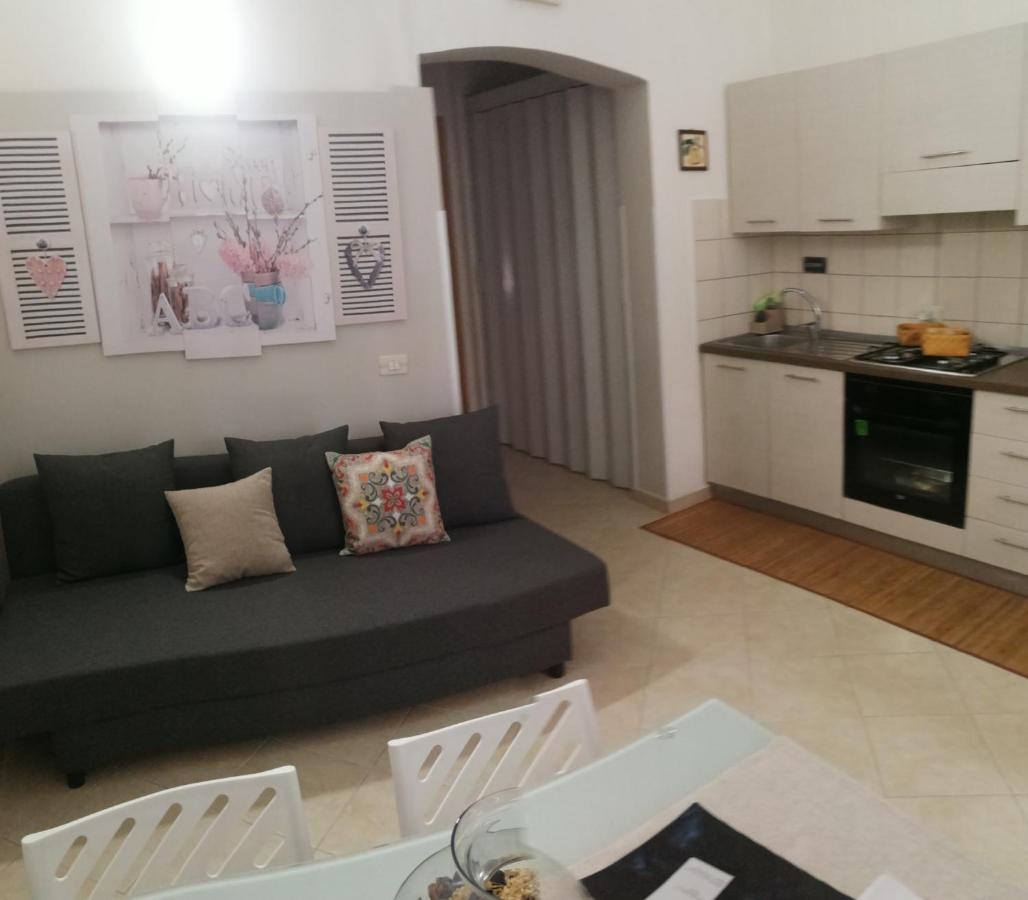 Clemamhouse Appartement Catánia Buitenkant foto