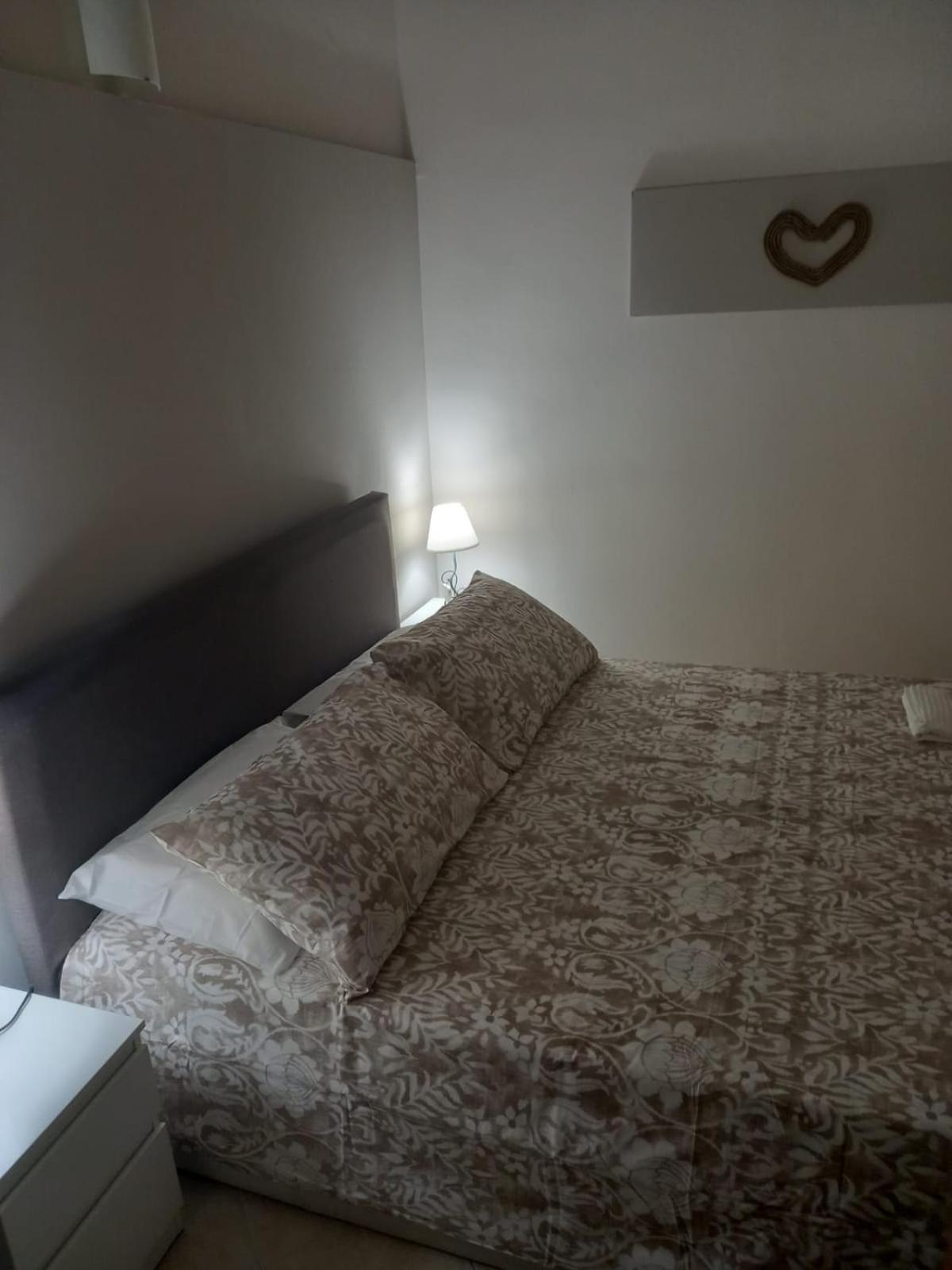 Clemamhouse Appartement Catánia Buitenkant foto